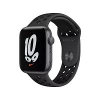 Apple Watch Nike SE (v2) GPS-es (44mm) asztroszürke alumínium tok, fekete szilikon Nike sportszíjas 